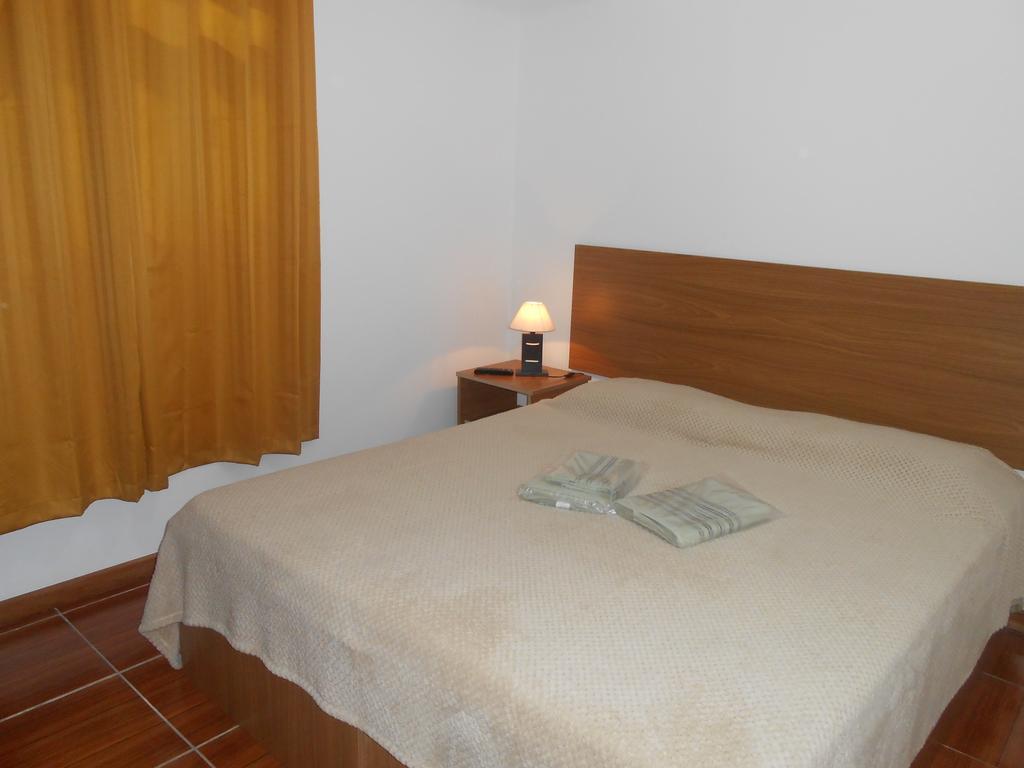 Pousada Queiroz Petrópolis Δωμάτιο φωτογραφία